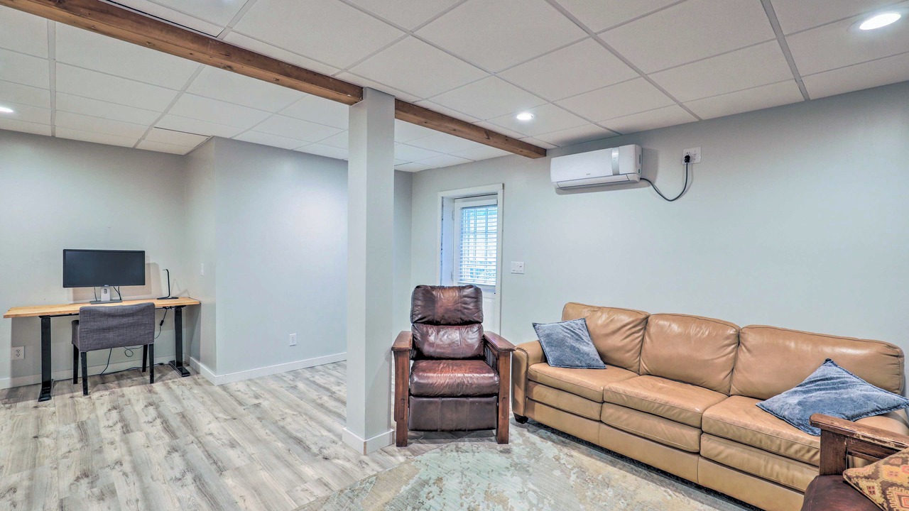 Photo of Livingroom in Royal Pines