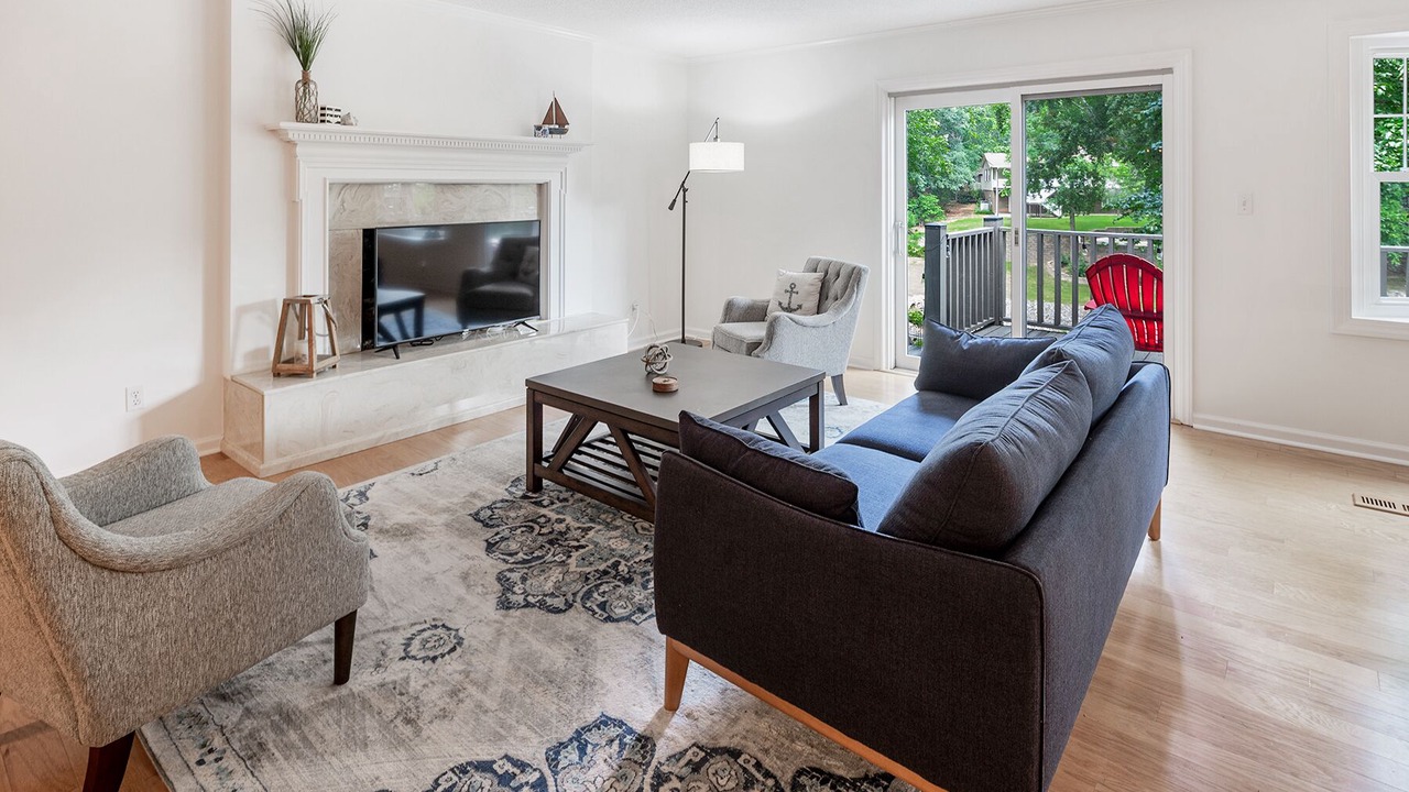 Photo of Livingroom in Westport