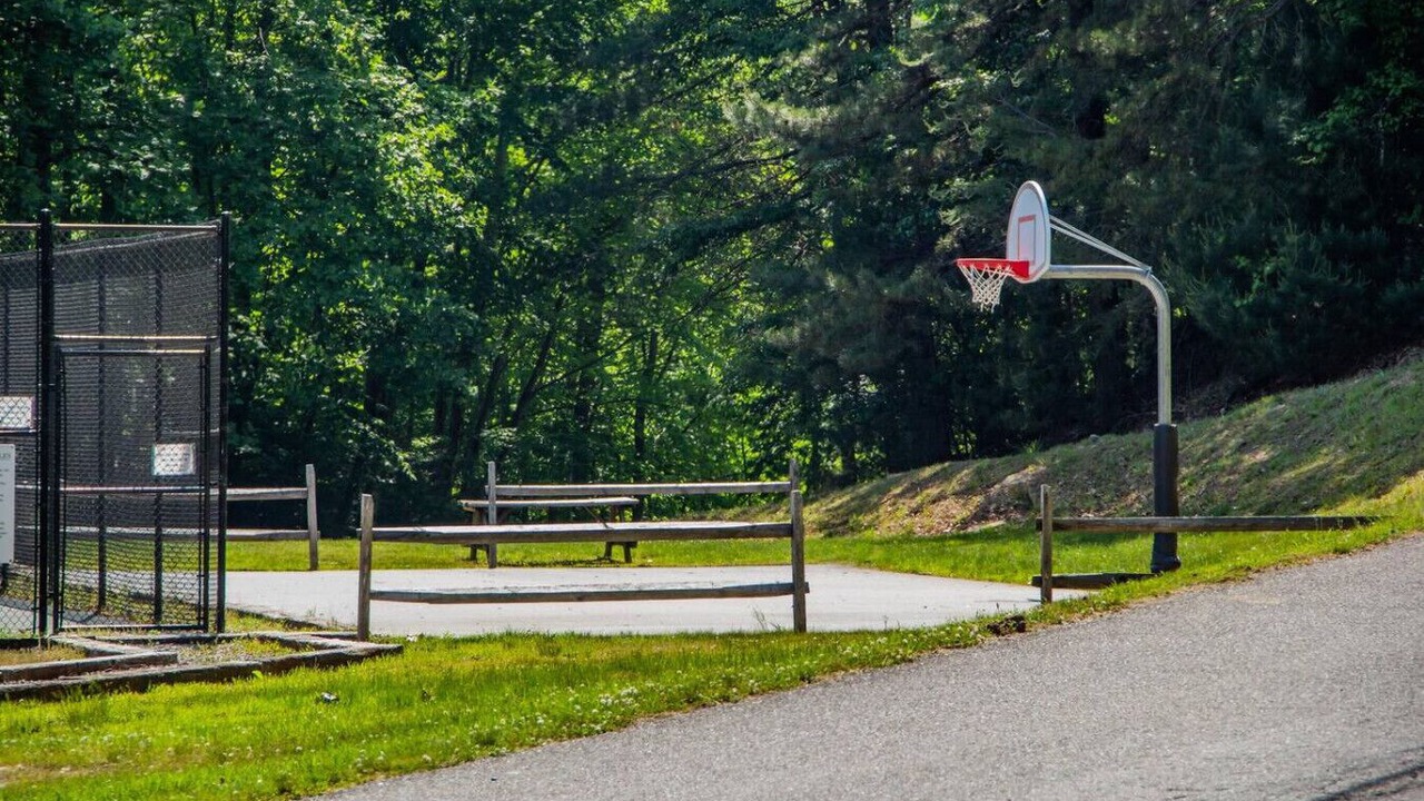 Photo of Others in Deep Gap