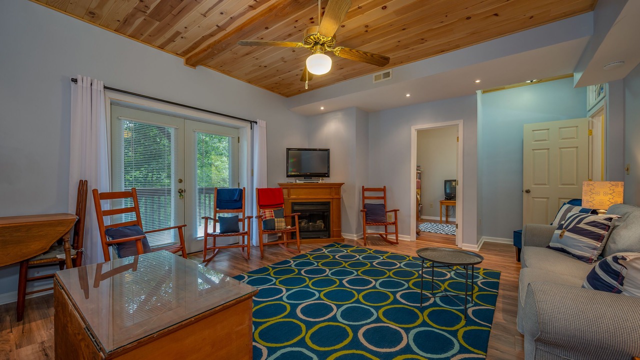 Photo of Bedroom in Lake Lure