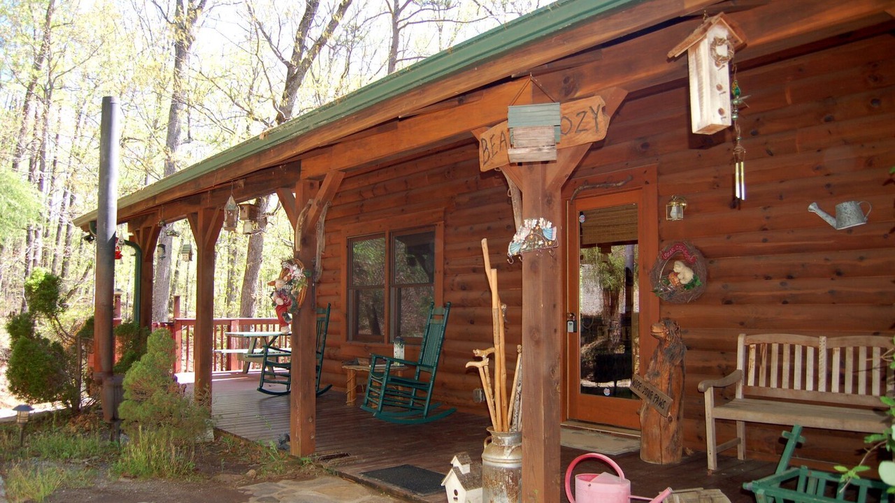 Photo of Patio Balcony in Lake Lure