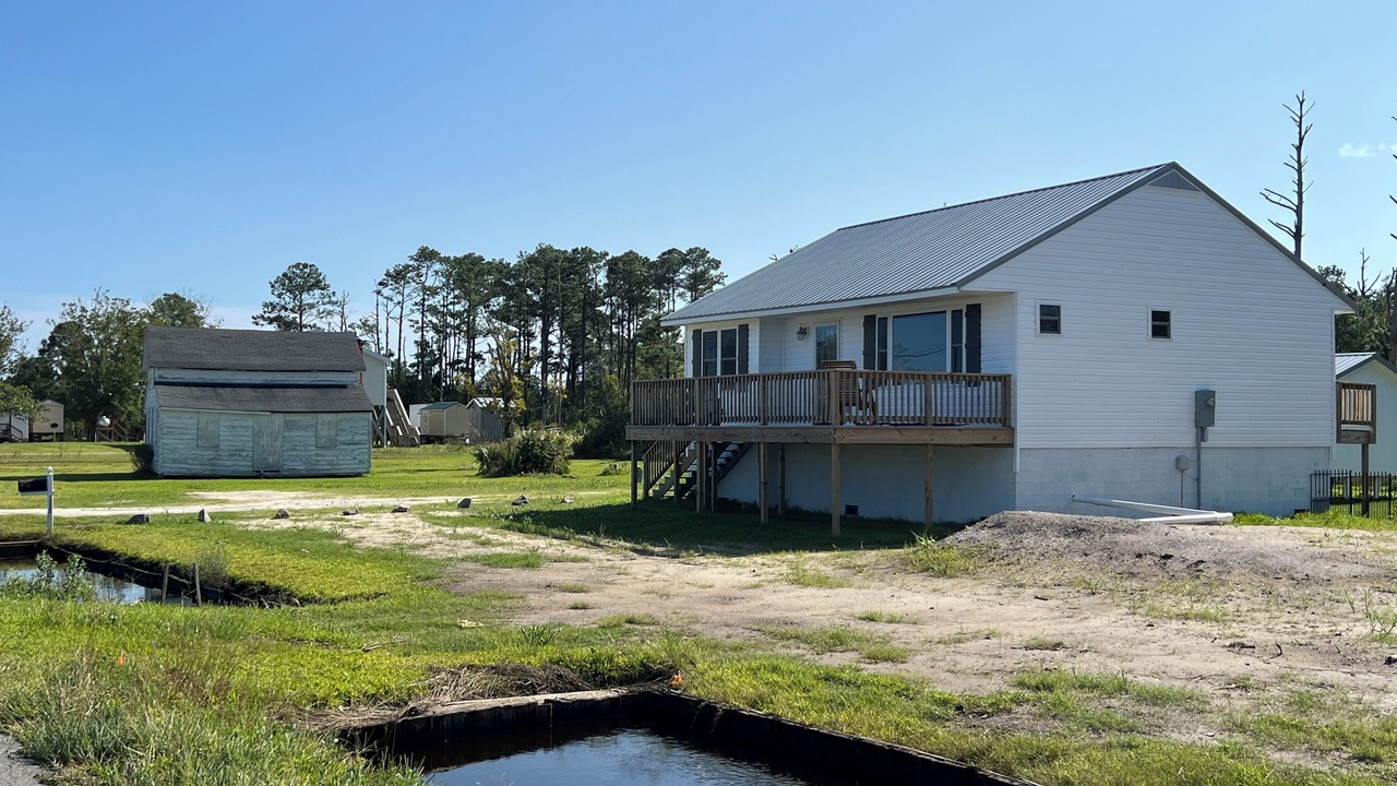 Photo of Outdoor in Stacy