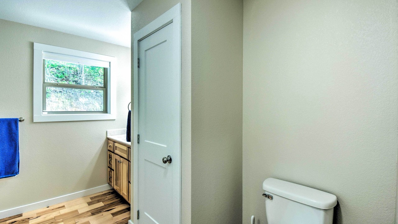 Photo of Bathroom in Murphy