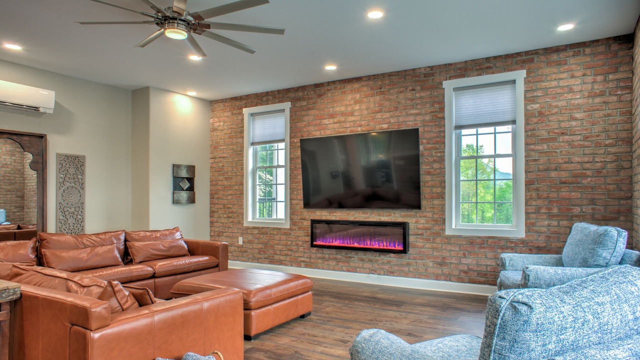 Photo of Livingroom in Fairview