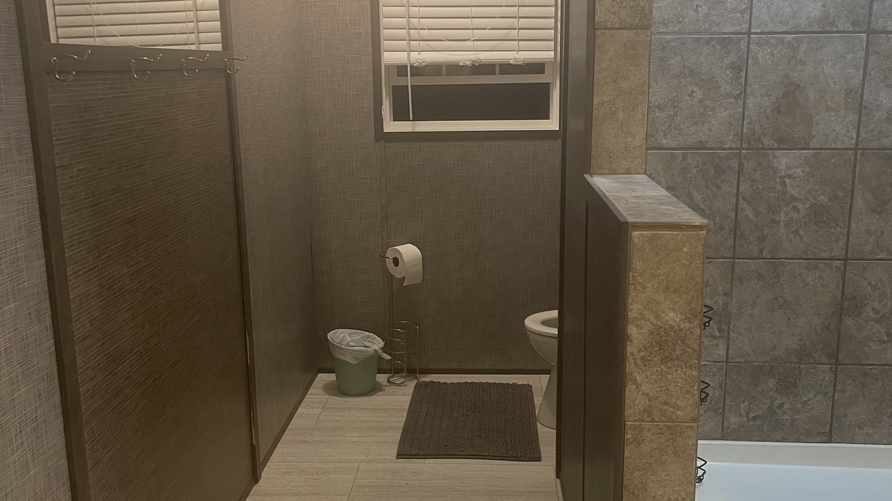 Photo of Bathroom in Cherokee