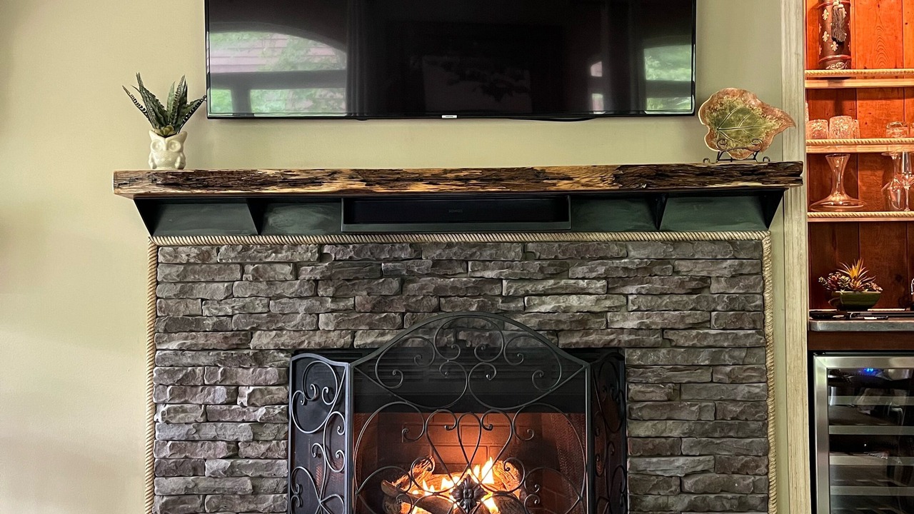Photo of Bedroom in Lake Toxaway