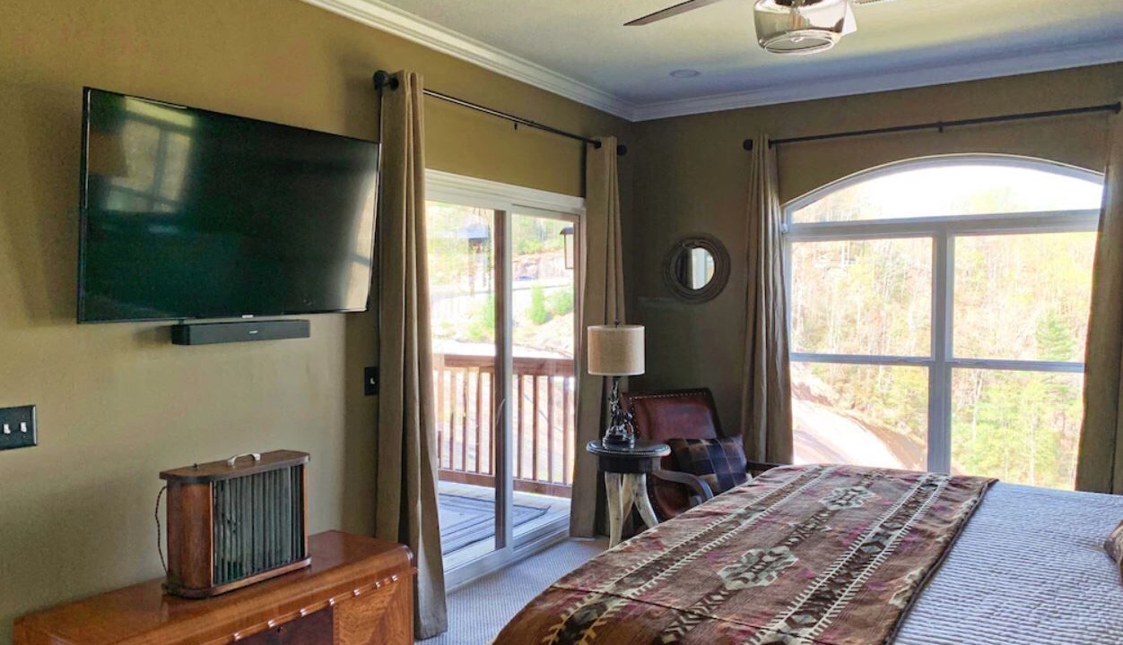 Photo of Others in Lake Toxaway