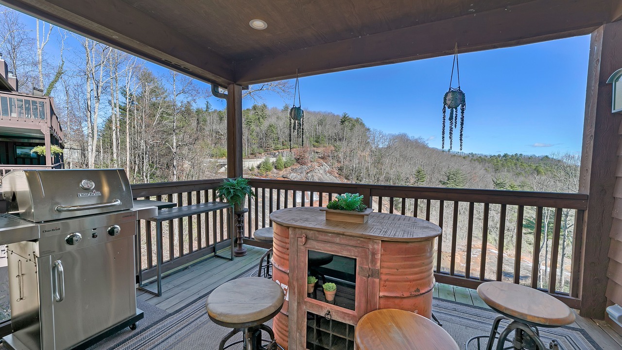 Photo of Outdoor in Lake Toxaway