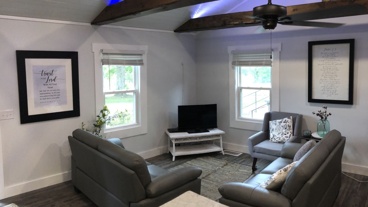 Photo of Livingroom in Union Mills