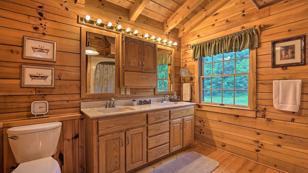 Photo of Bathroom in Canton
