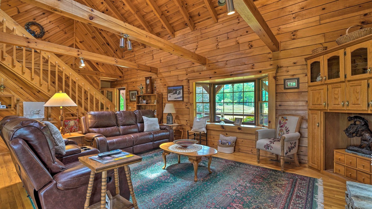 Photo of Livingroom in Canton