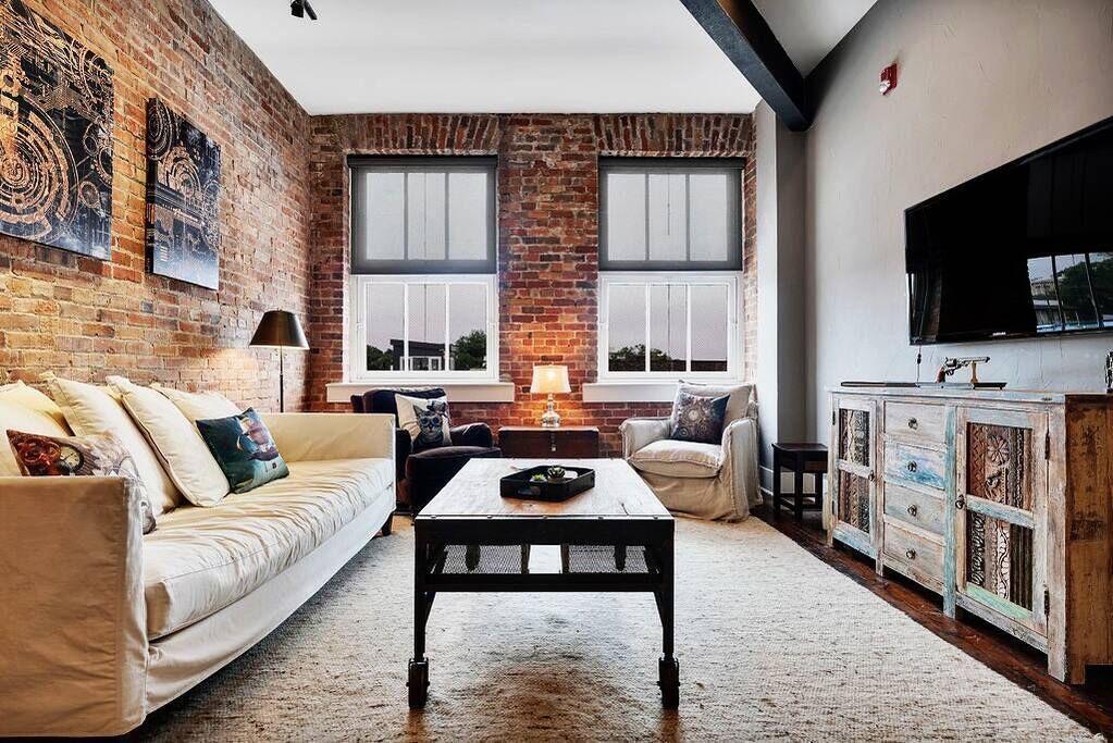 Photo of Livingroom in Wilmington Historic District