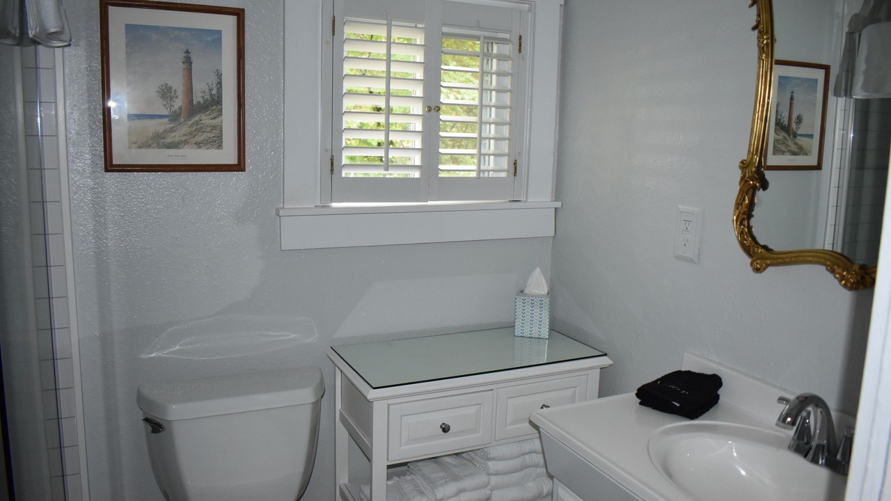 Photo of Bathroom in Hendersonville