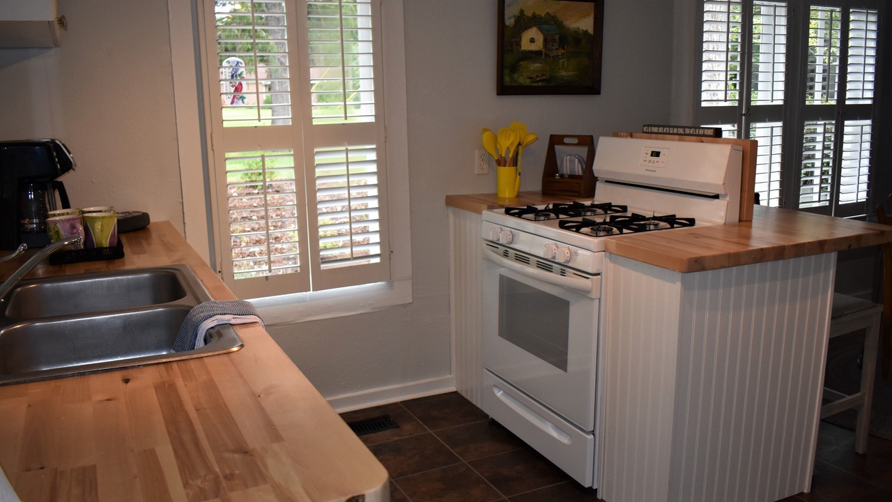 Photo of Kitchen in Hendersonville