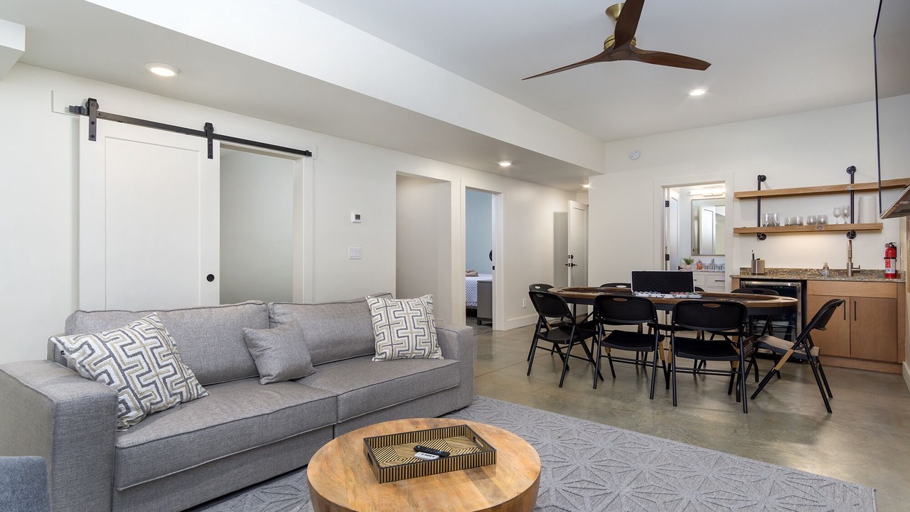 Photo of Livingroom in Asheville