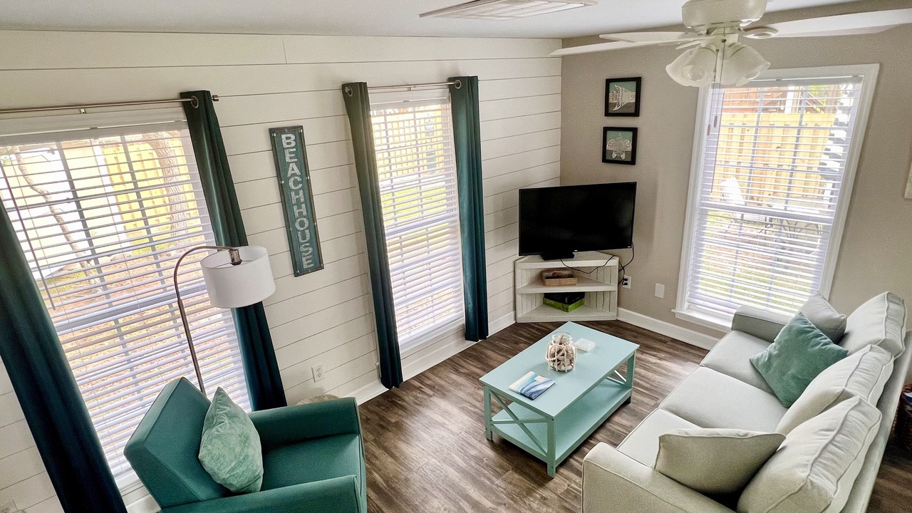 Photo of Livingroom in Tranquil Harbour