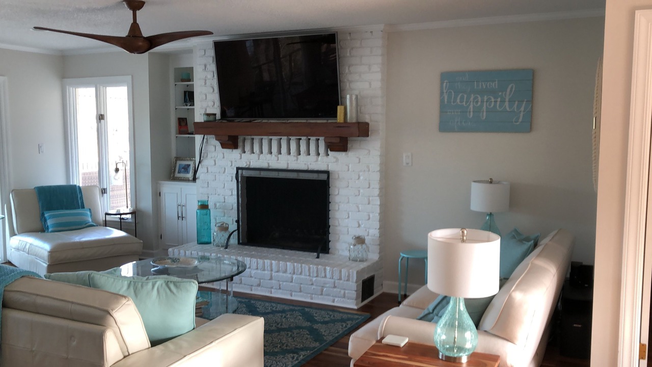 Photo of Livingroom in Littleton