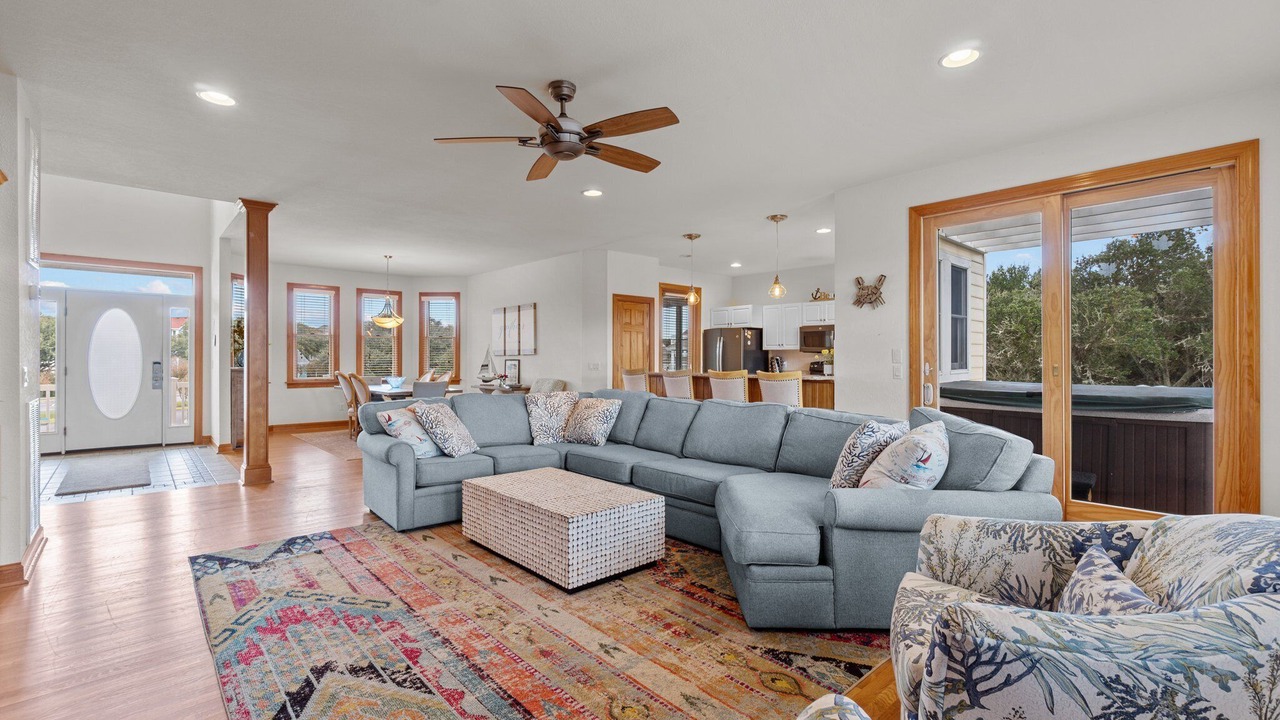 Photo of Livingroom in Buck Island