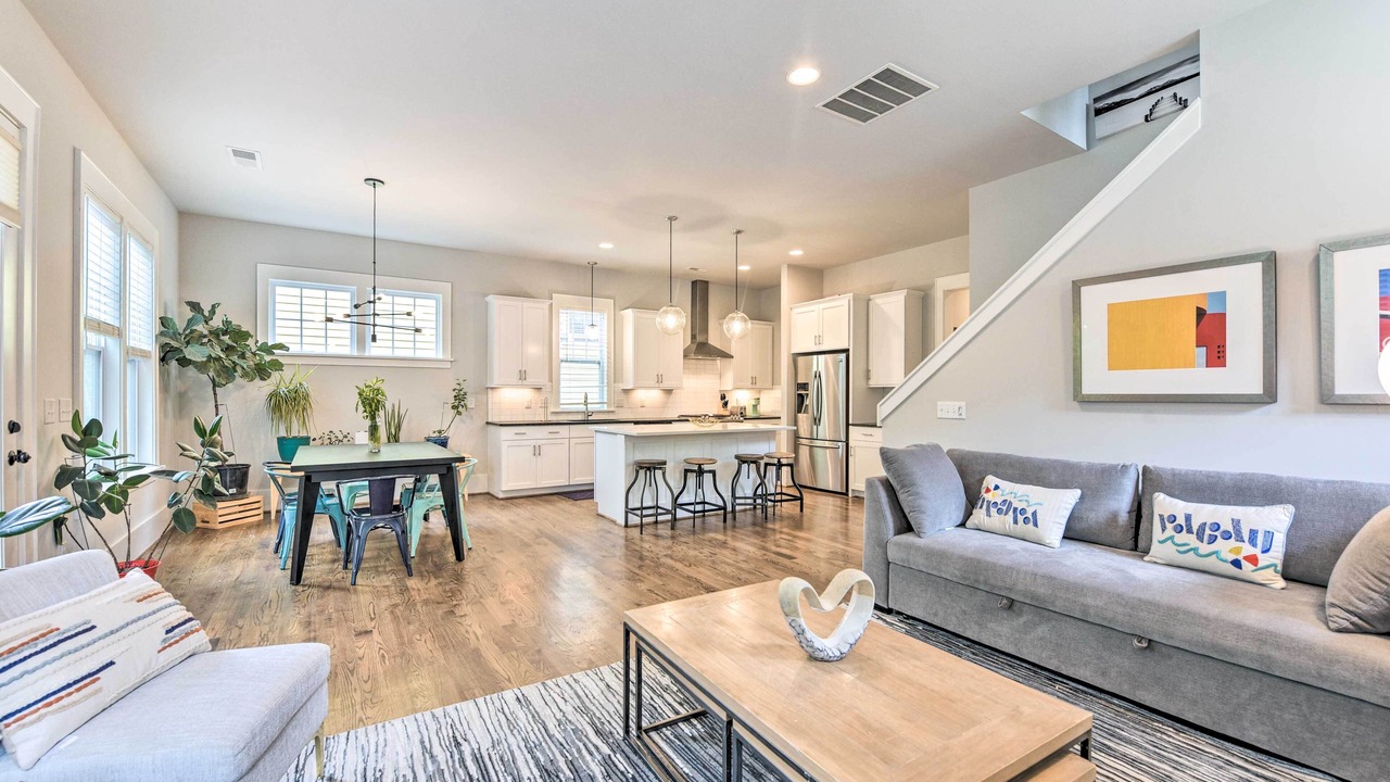 Photo of Livingroom in Oakhurst