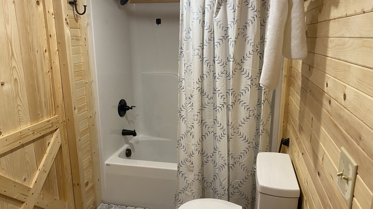 Photo of Bathroom in Cullowhee
