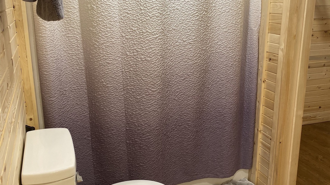 Photo of Bathroom in Cullowhee