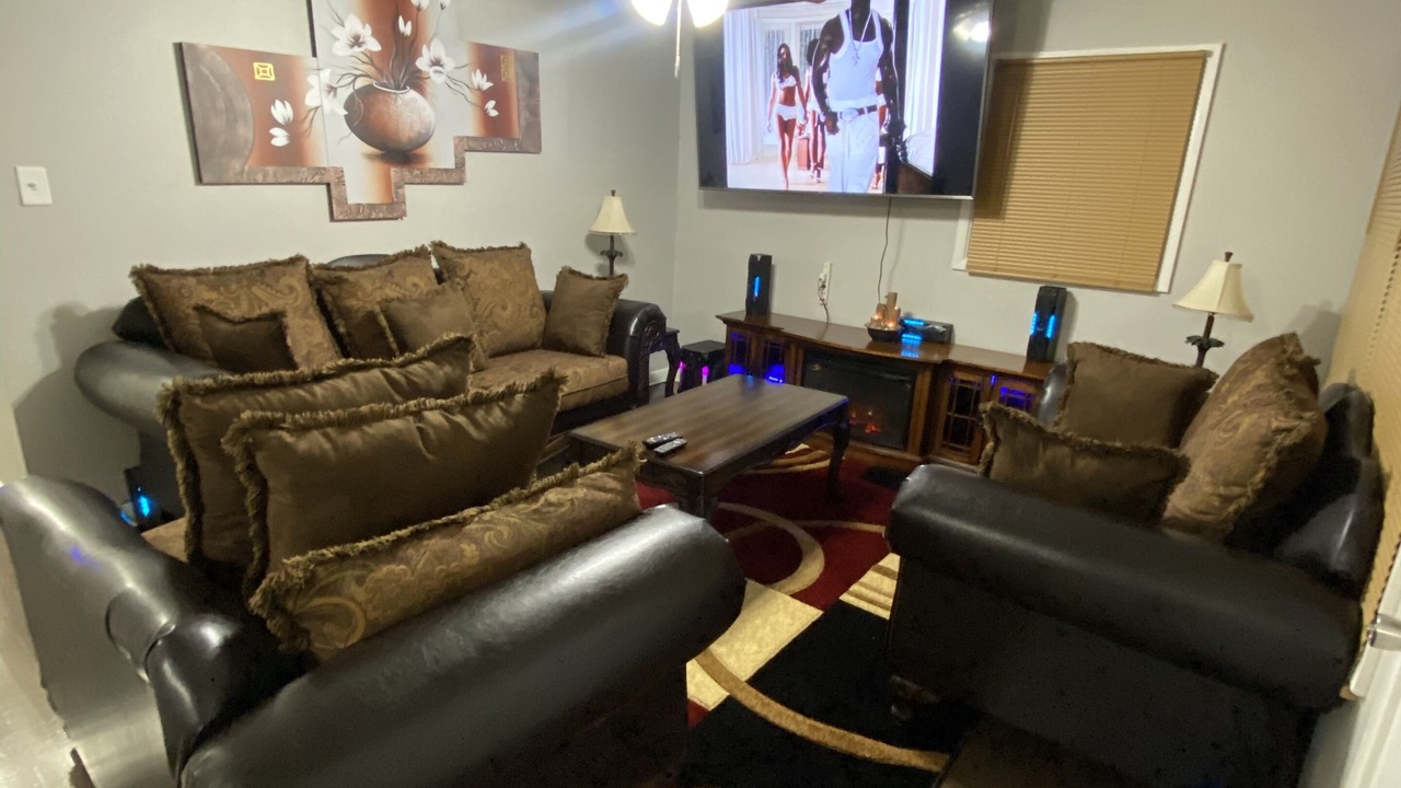 Photo of Livingroom in Winston - Salem