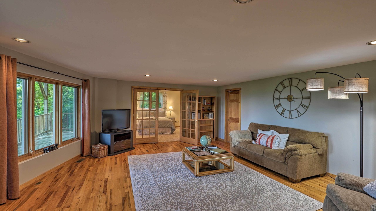 Photo of Bedroom in Laurel Ridge