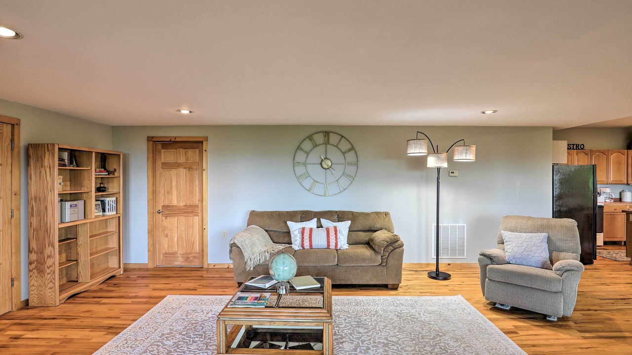 Photo of Livingroom in Laurel Ridge