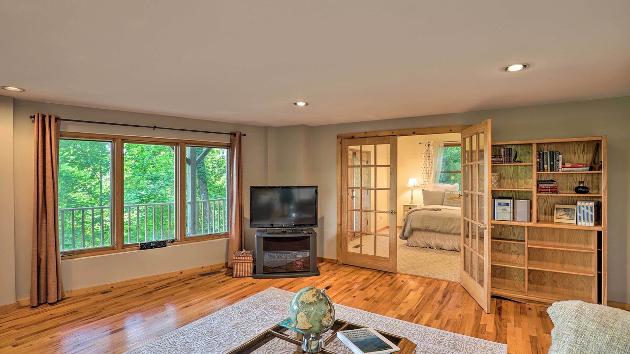 Photo of Bedroom in Laurel Ridge