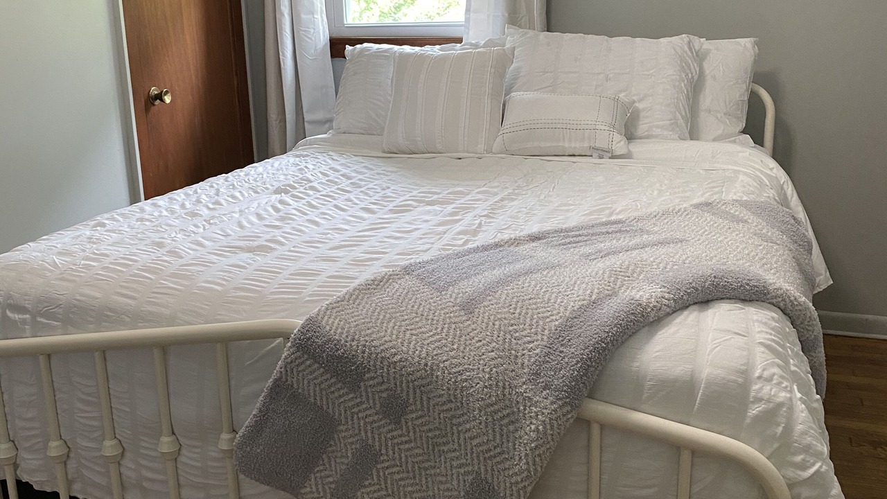 Photo of Bedroom in Andrews