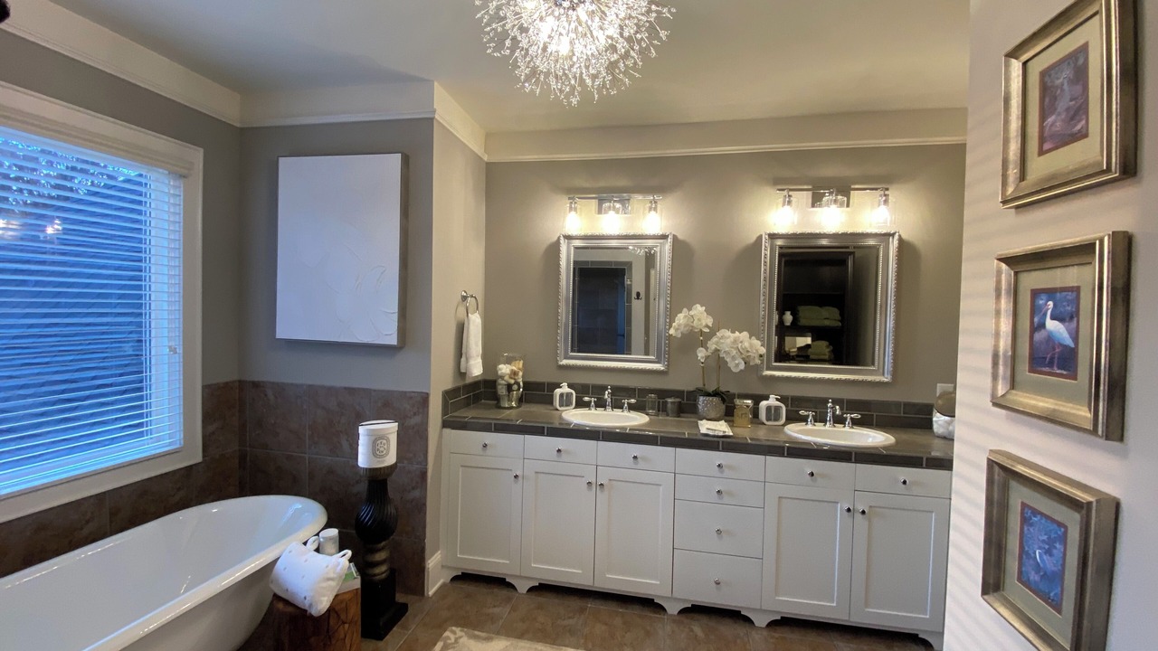 Photo of Bathroom in Mayhew
