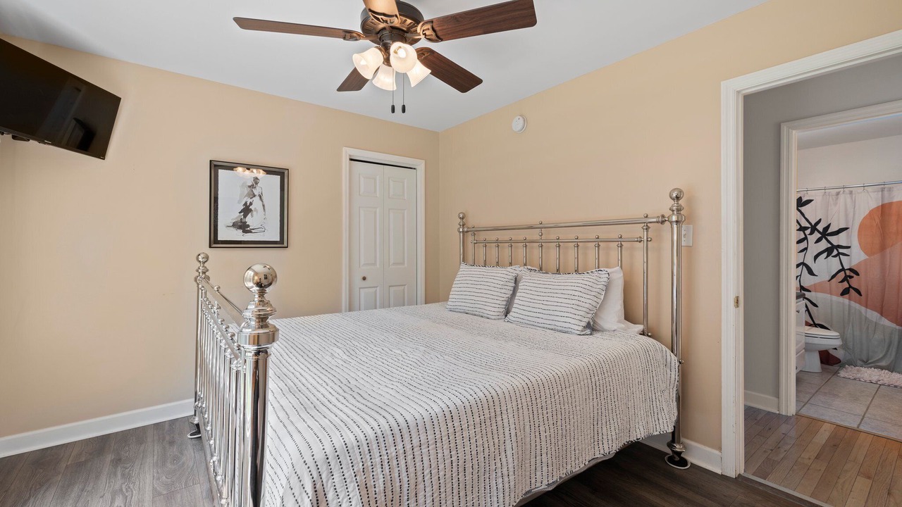 Photo of Bedroom in Lake Lure