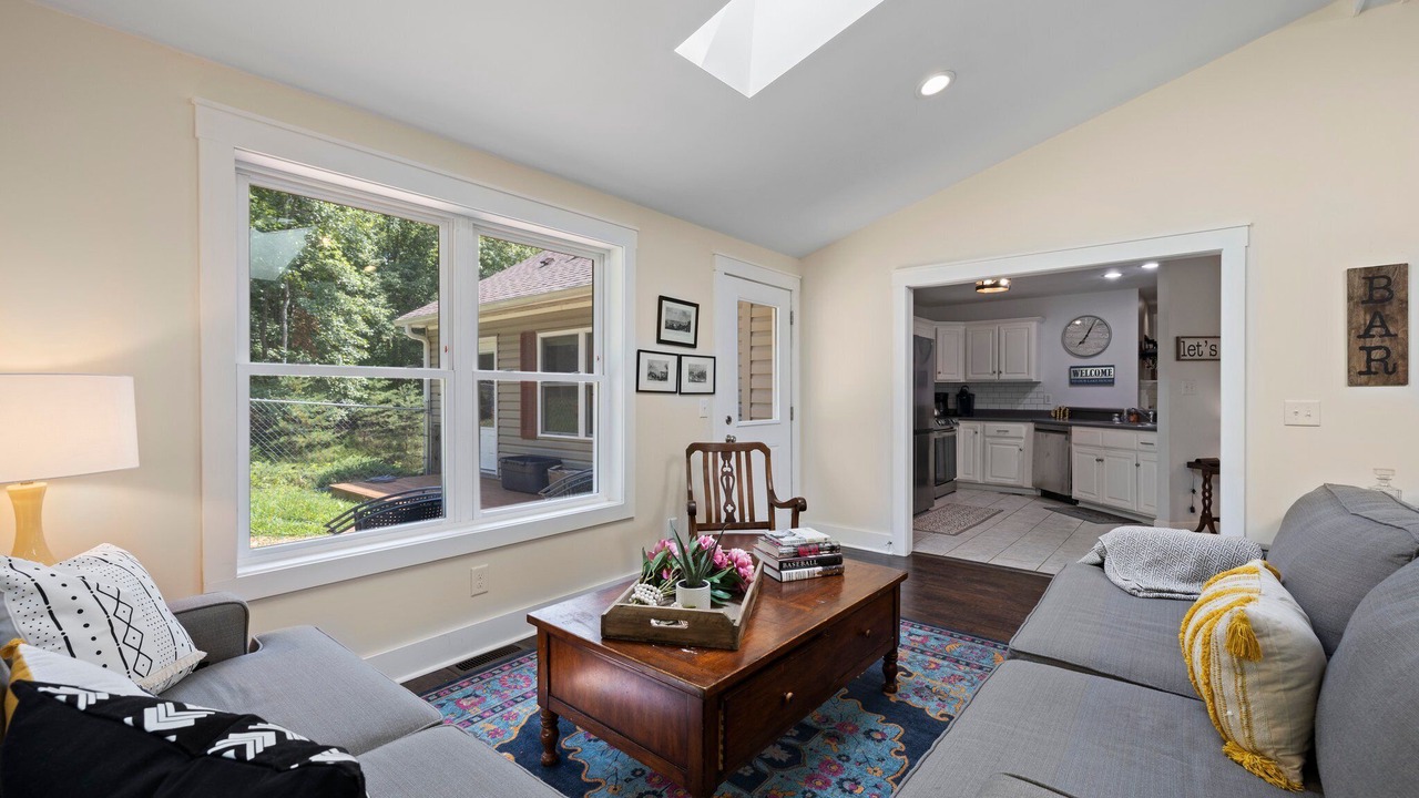Photo of Livingroom in Lake Lure