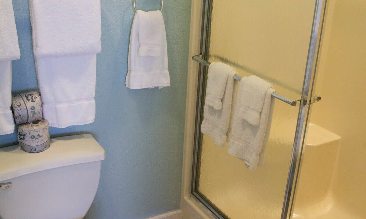 Photo of Bathroom in Surfside Beach