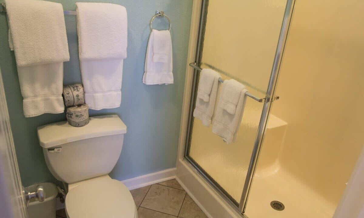 Photo of Bathroom in Surfside Beach