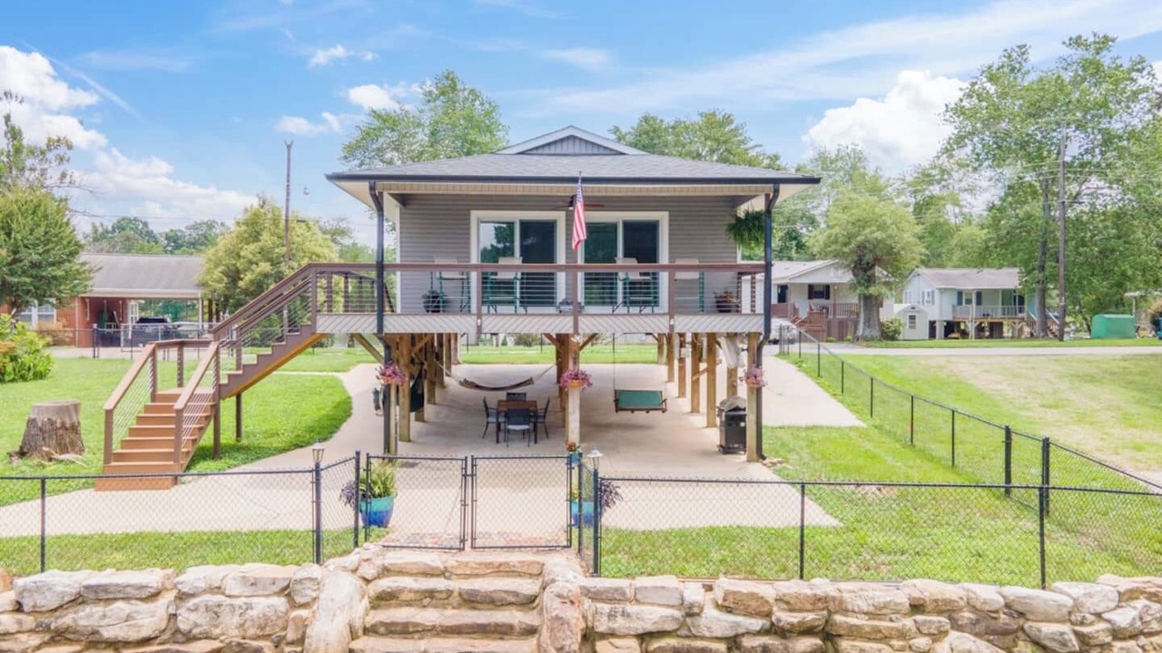 Photo of Outdoor in Claremont