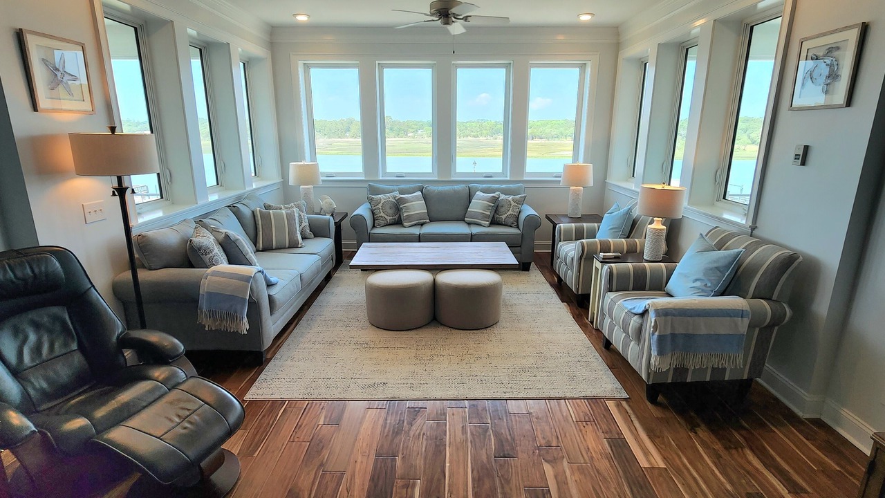 Photo of Livingroom in Holden Beach