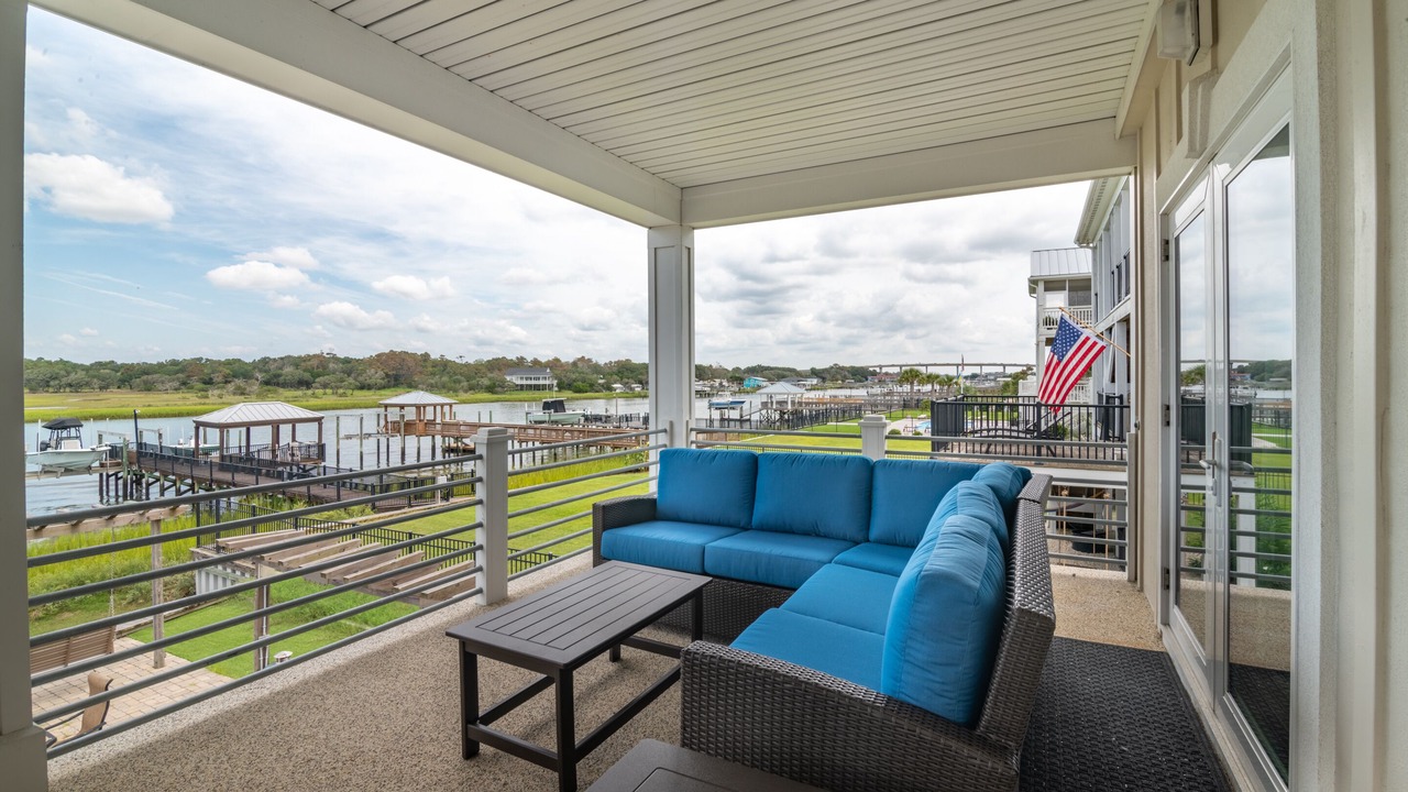 Photo of Patio Balcony in Holden Beach