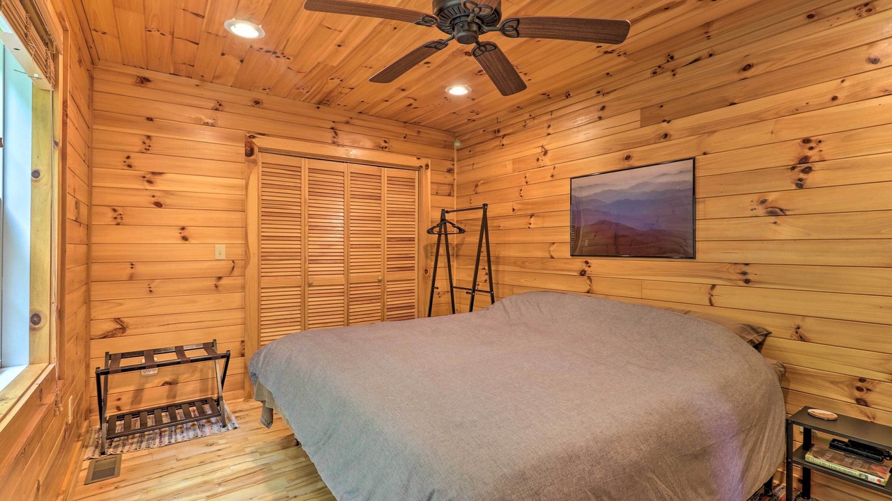 Photo of Bedroom in Boone