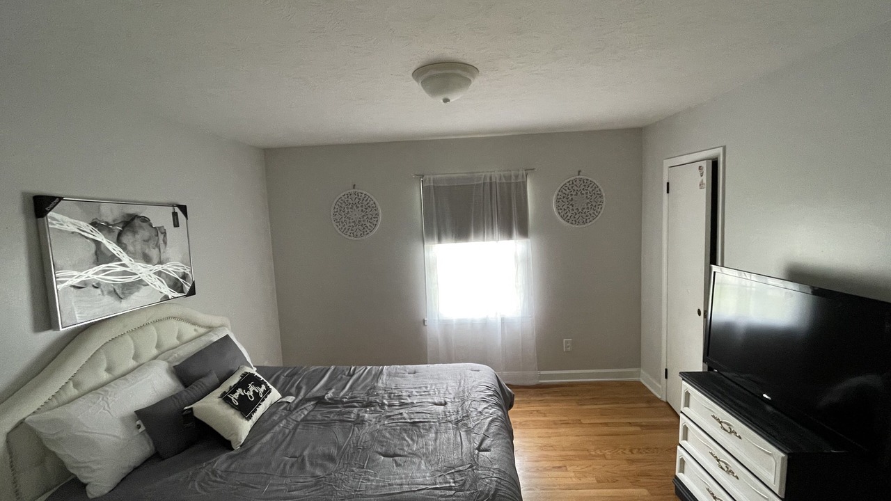 Photo of Bedroom in Lexington