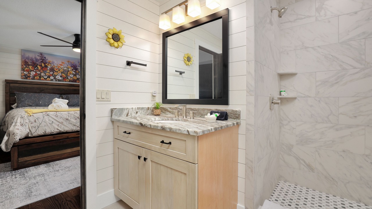 Photo of Bathroom in Hendersonville