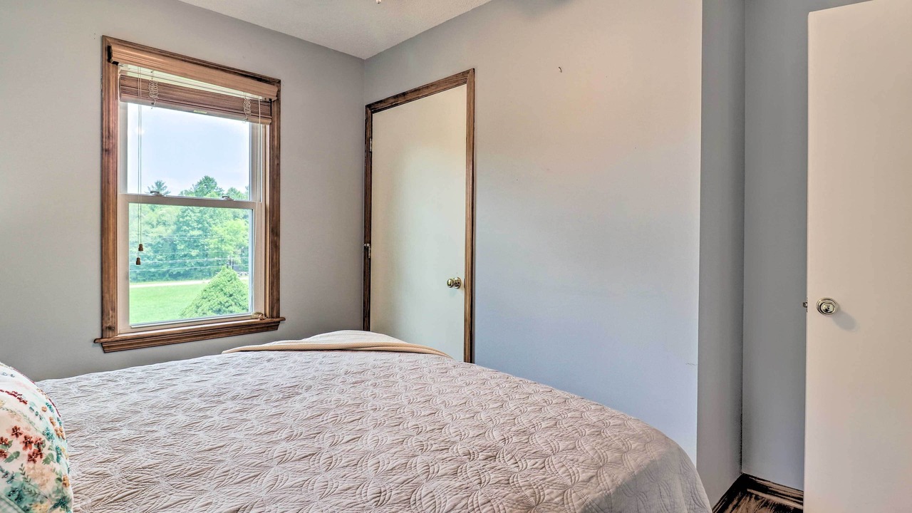 Photo of Bedroom in Mills River