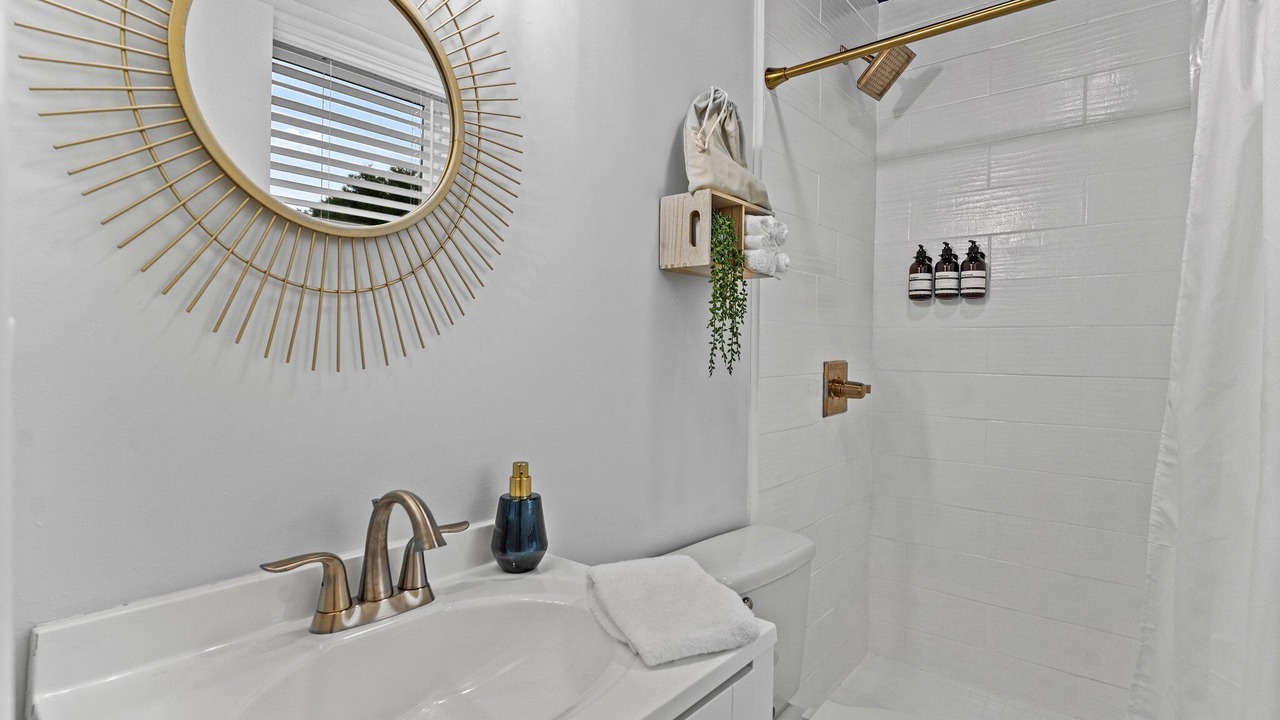 Photo of Bathroom in Myrtle Grove