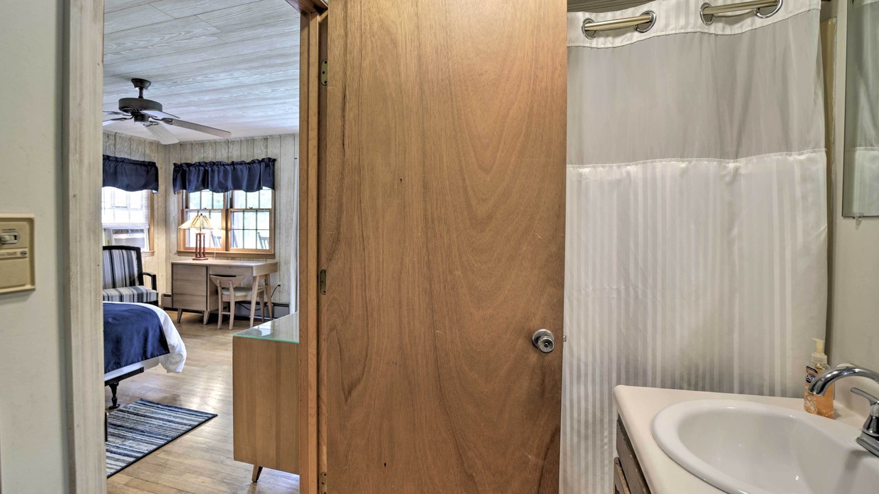 Photo of Bathroom in Bryson City