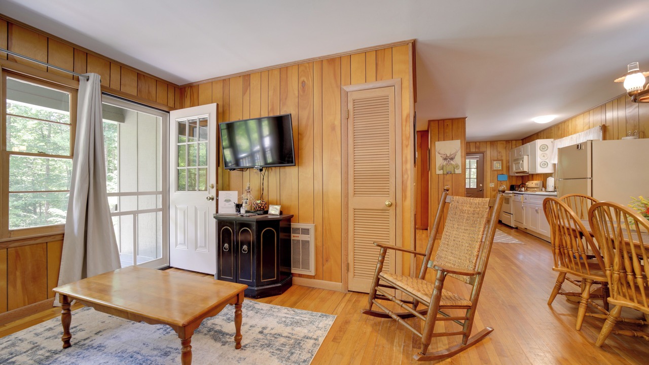 Photo of Livingroom in Bryson City