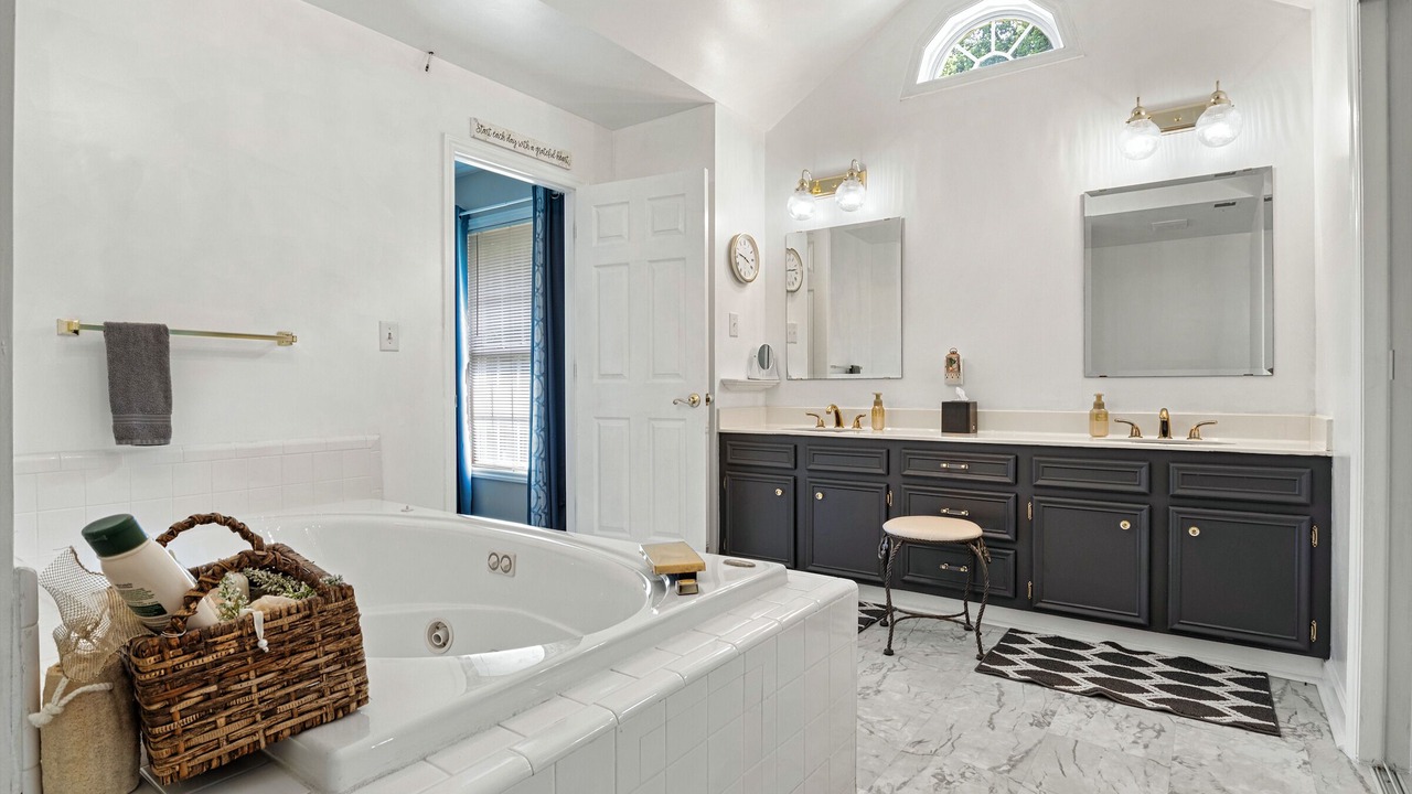 Photo of Bathroom in Troutman