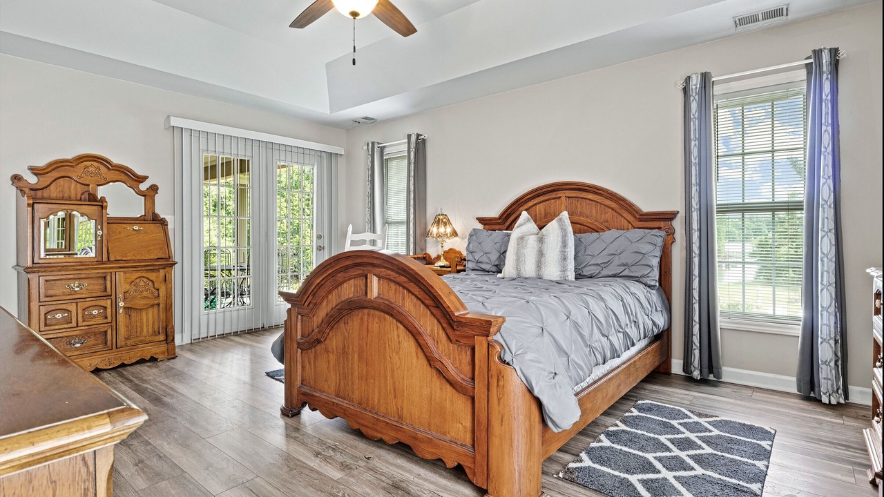 Photo of Bedroom in Troutman