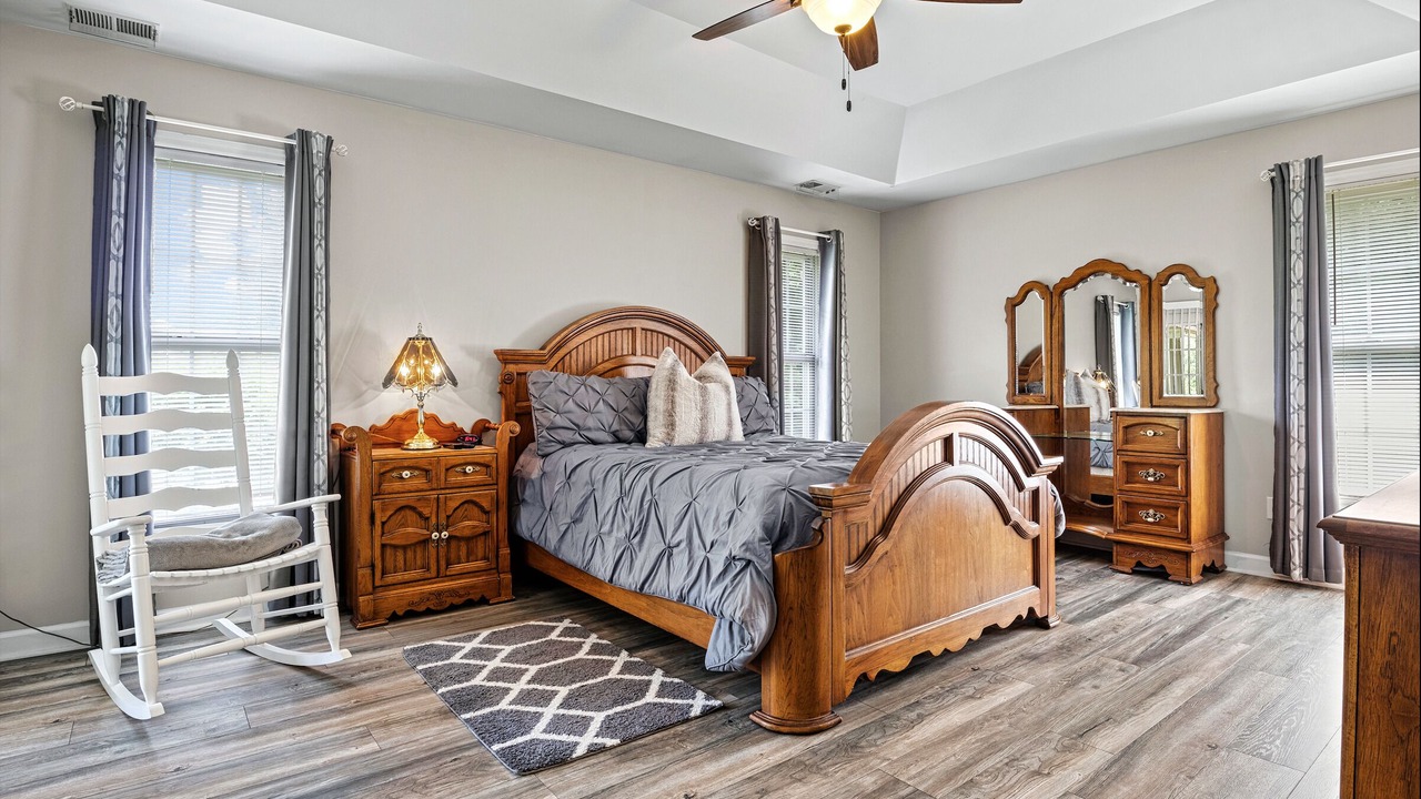 Photo of Bedroom in Troutman