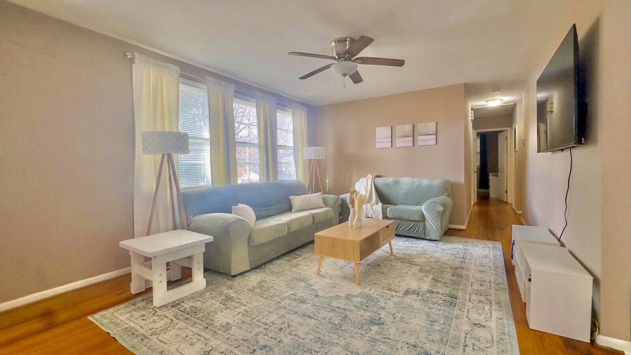 Photo of Livingroom in Raleigh