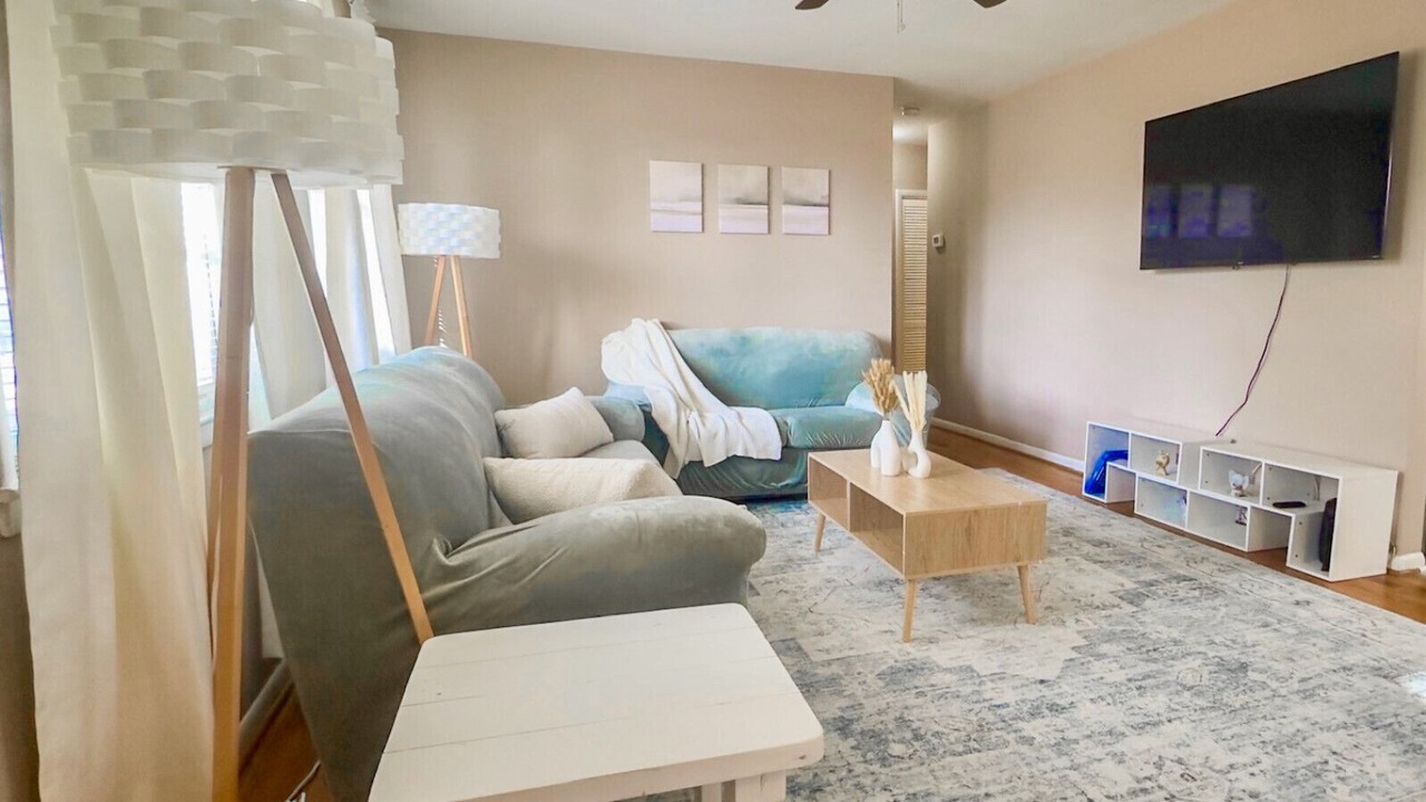 Photo of Livingroom in Raleigh